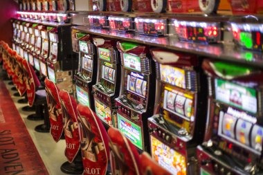BandarQ hand rankings displayed on densus togel interface